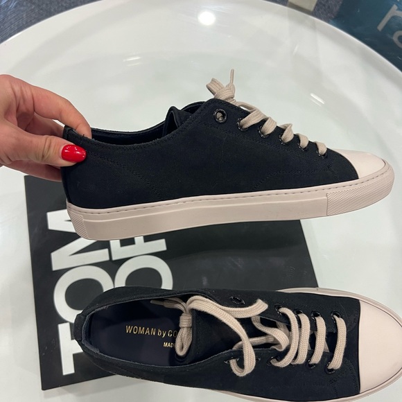 Common Projects Low Canvas Sneakers - Picture 13 of 13